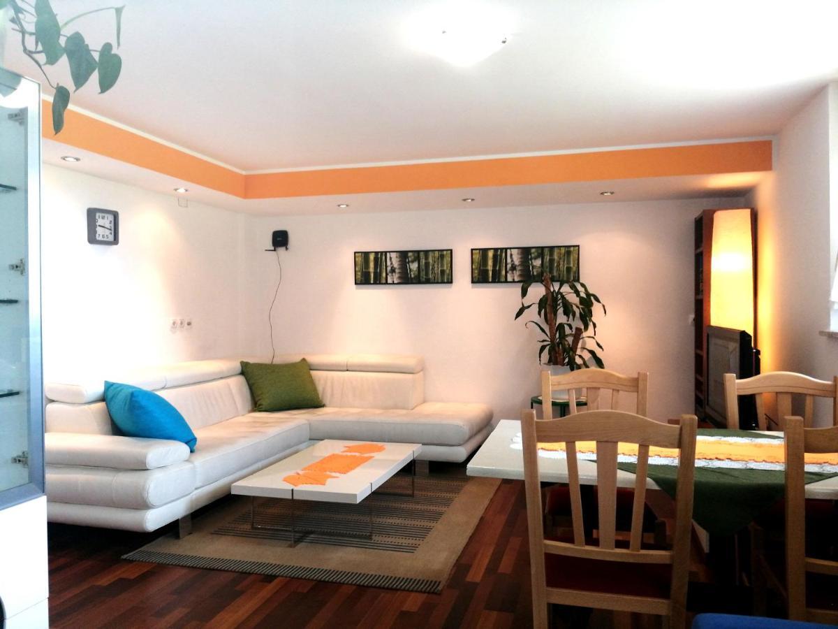 Mateja House - Apartments In Zirovnica Rodine Eksteriør bilde